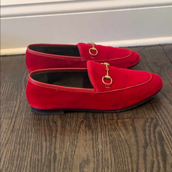 red velvet gucci slippers